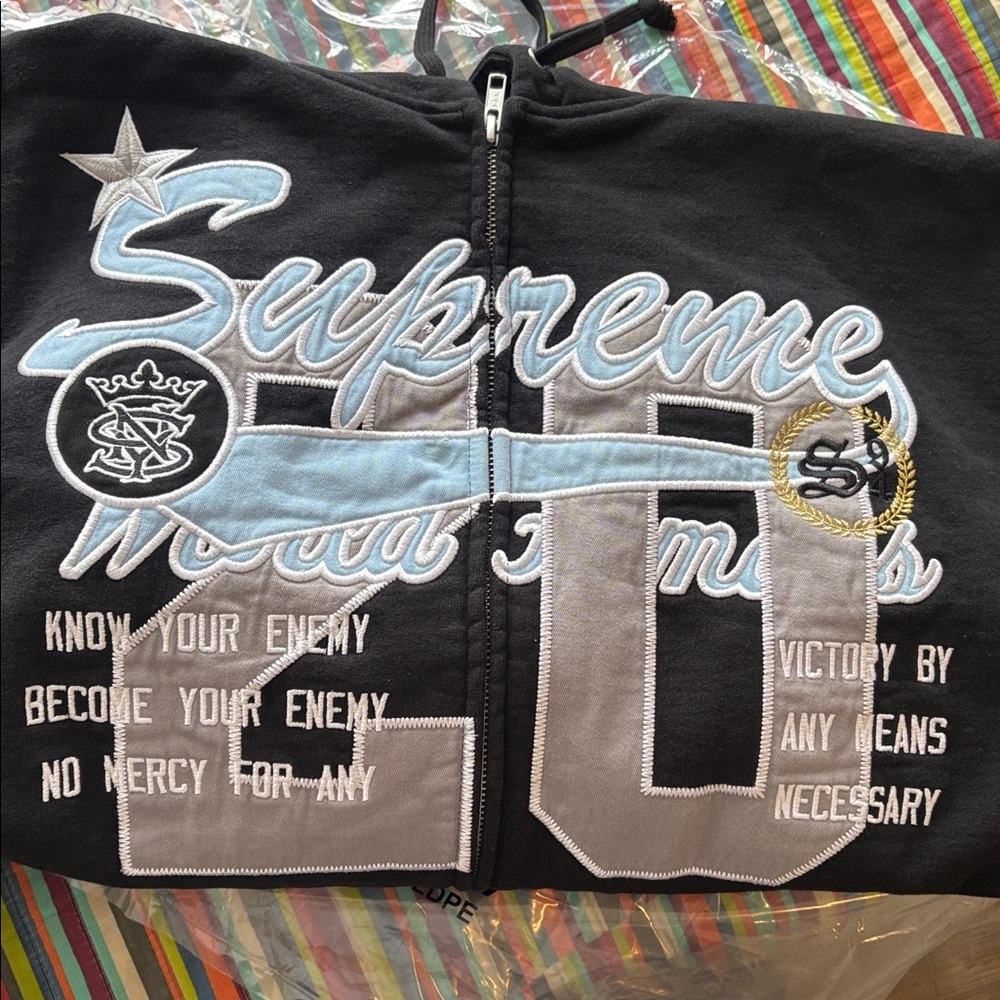 Supreme Warriors Appliqué Zip Up Hoodie Black Size XL Brand New in hand - Picture 9 of 16